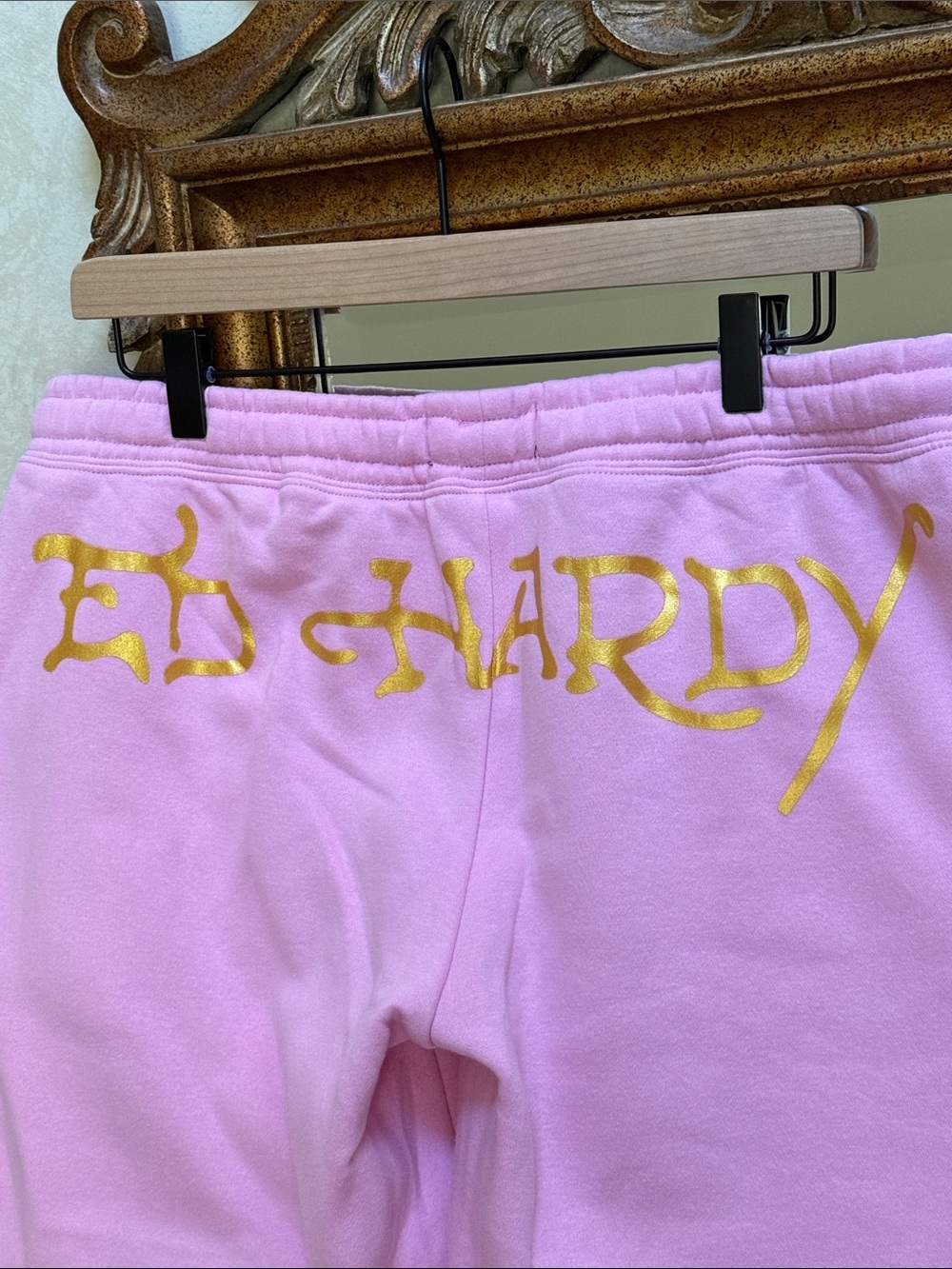 Ed Hardy Pink Graphic Tiger Crown Sweatpants. Size L. - Picture 8 of 13